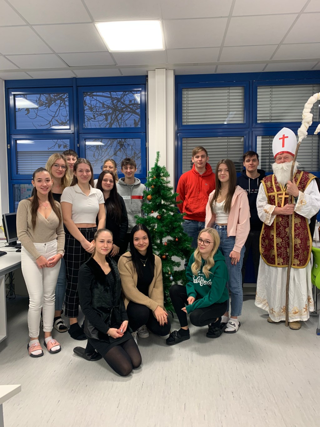 Der Nikolaus bei den Tourismusprofis der&nbsp;5HLT